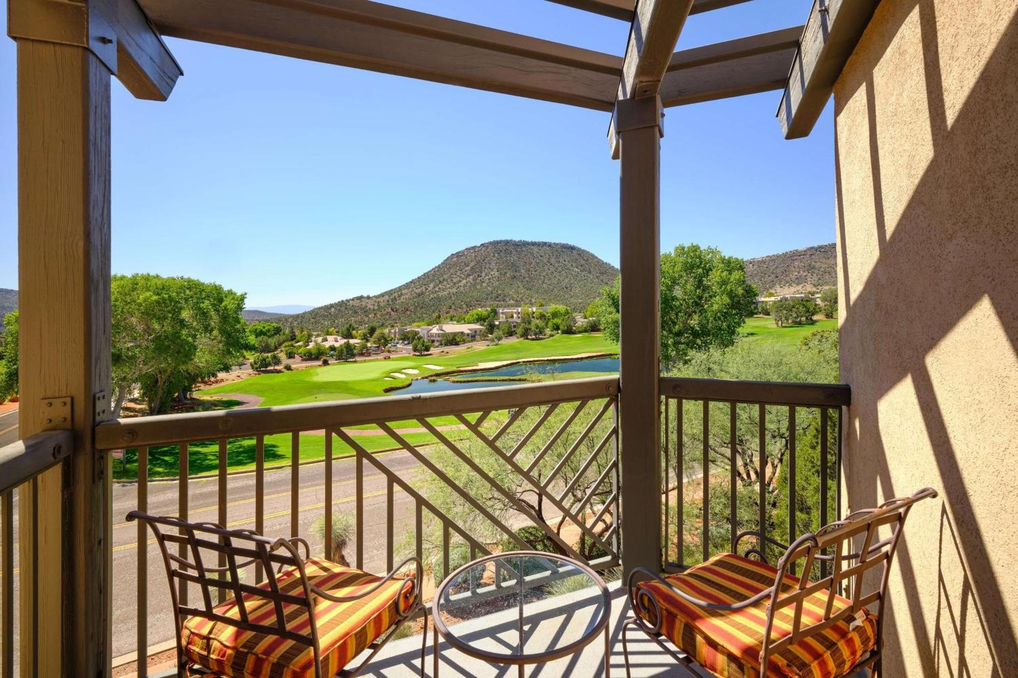 Hilton Sedona Resort At Bell Rock Экстерьер фото