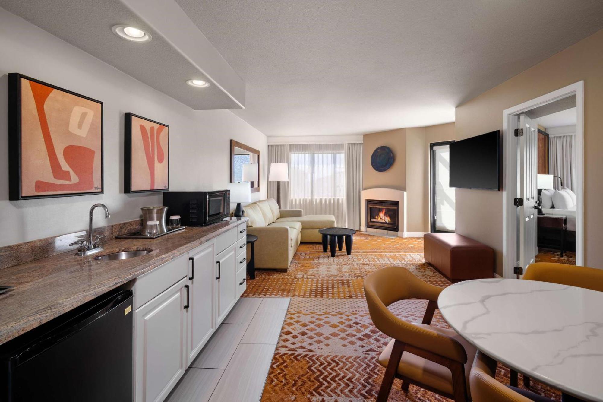 Hilton Sedona Resort At Bell Rock Экстерьер фото