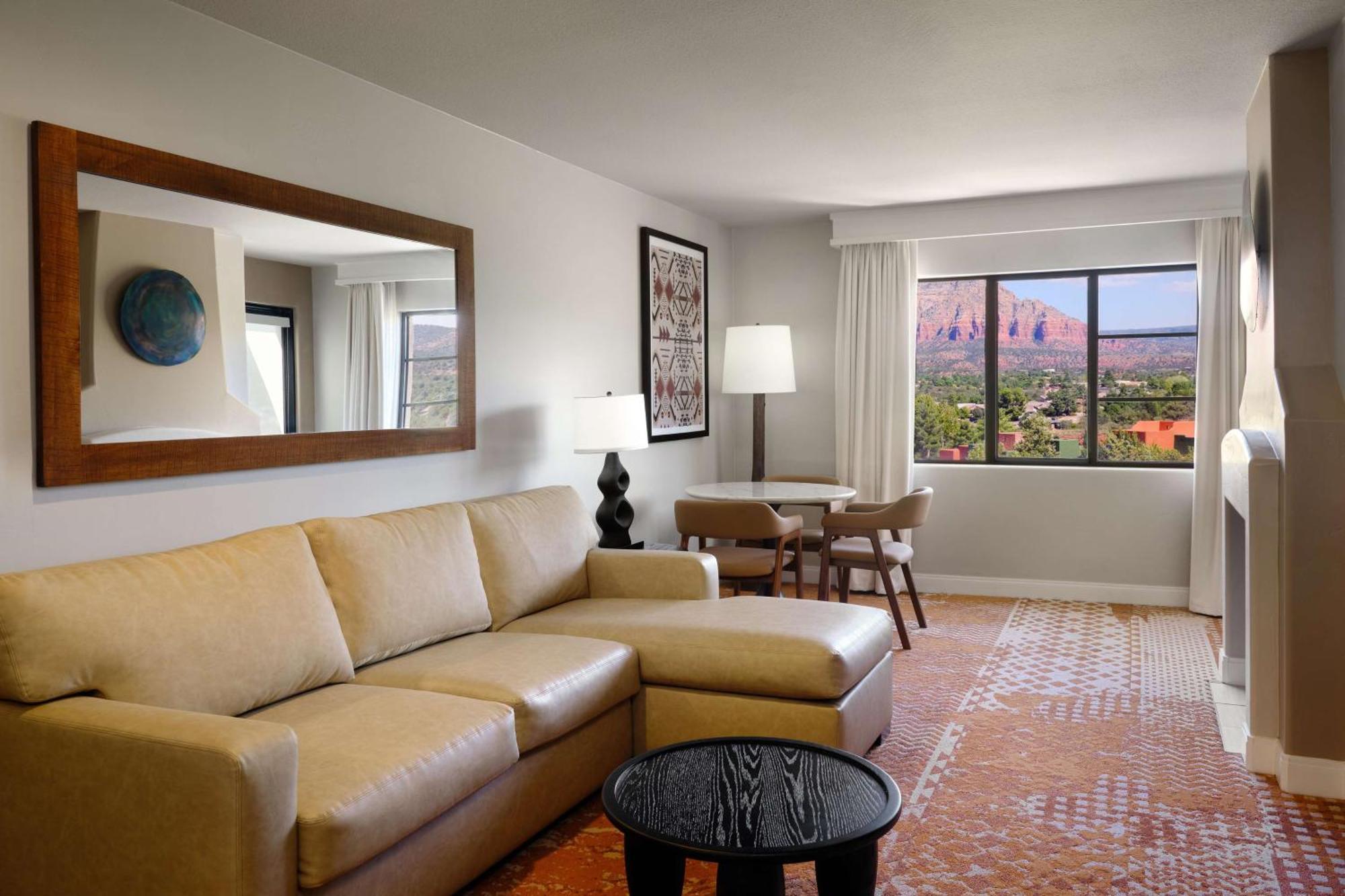 Hilton Sedona Resort At Bell Rock Экстерьер фото